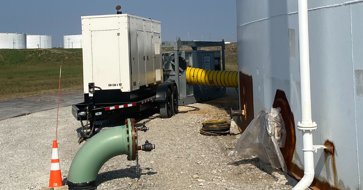 Dehumidification for Oil Tank Illinois Case Study Banner